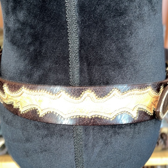 Breton Leather Belt - Picture 3 of 6